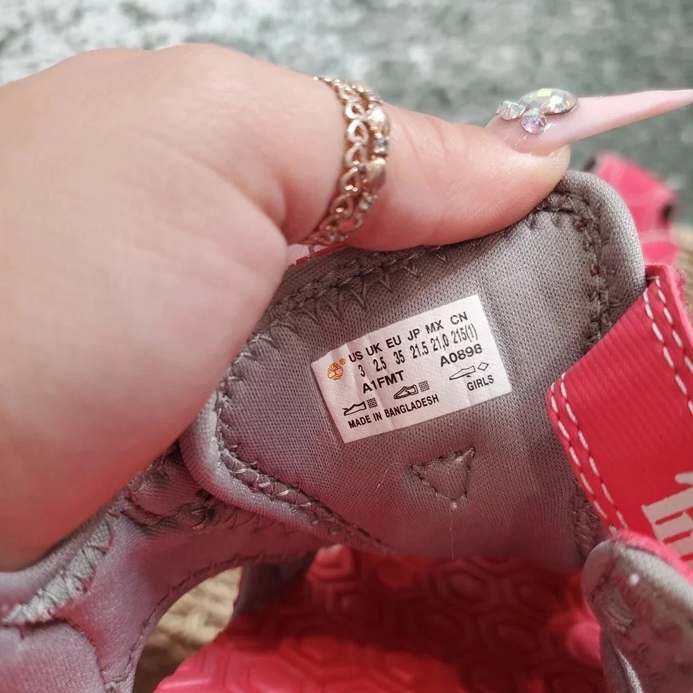Timberland‎ Mad River Closed Toe Sandal